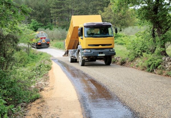 Gravel Road Maintenance in Cookeville
